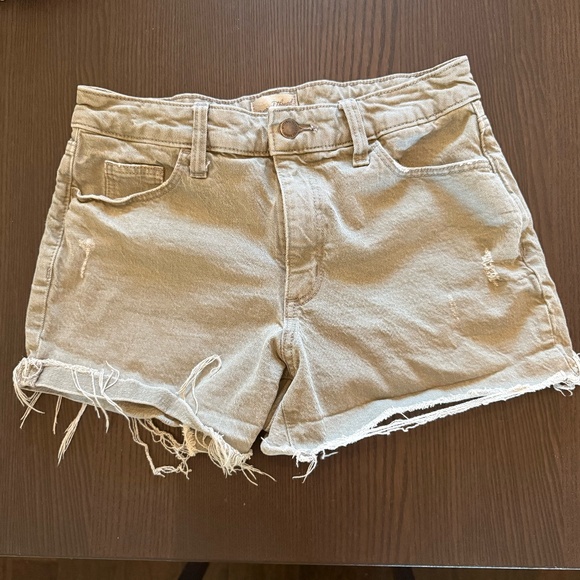 Universal Thread | Vintage Midi Denim Shorts | Sage Green (4/27) - Picture 1 of 3